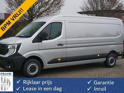 Zilver Gebruikt 2024 Renault Master Van | € 37.850 (Eerlijke prijs)