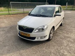Wit, metallic lak Gebruikt 2012 Skoda Fabia Ambition Hatchback | € 2.199 (Goede deal)