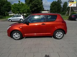 Oranje Gebruikt 2008 Suzuki Swift Hatchback | € 1.950 (Eerlijke prijs)