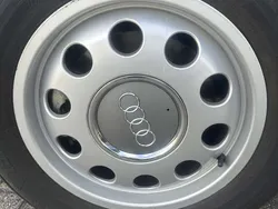 Zwart Gebruikt 2002 Audi A3 Attraction Hatchback | € 1.350