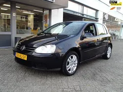 Zwart Gebruikt 2007 VW Golf V Hatchback | € 3.750 (Duur)