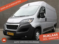 Grijs Gebruikt 2022 Peugeot Boxer Van | € 19.950 (Goede deal)