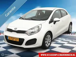 Wit Gebruikt 2014 Kia Rio Comfort Hatchback | € 7.950 (Eerlijke prijs)