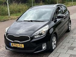 Zwart Gebruikt 2014 Kia Carens MPV | € 9.995 (Eerlijke prijs)