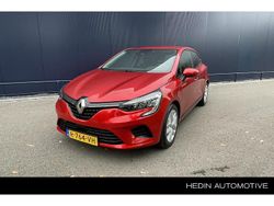 Rood Gebruikt 2022 Renault Clio V Zen Hatchback | € 15.245 (Eerlijke prijs)