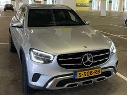 Zilver Gebruikt 2021 Mercedes GLC300e Stationwagen | € 40.000 (Super prijs)