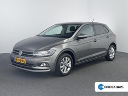 Grijs Gebruikt 2021 VW Polo Comfortline Hatchback | € 16.895 (Eerlijke prijs)