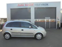 Grijs Gebruikt 2004 Opel Meriva MPV | € 1.500 (Eerlijke prijs)