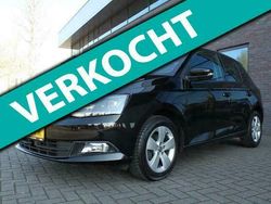 Zwart Gebruikt 2016 Skoda Fabia Style Hatchback | € 9.995 (Eerlijke prijs)