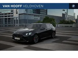 Zwart Nieuw 2025 BMW 120 Comfort Edition Hatchback | € 52.293 (Eerlijke prijs)