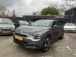 Grijs, metallic lak Gebruikt 2021 Citroën C4 PureTech SUV | € 16.900 (Goede deal)