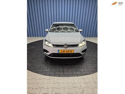 Grijs Gebruikt 2018 VW Golf VII Highline Hatchback | € 17.750 (Goede deal)
