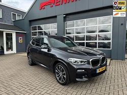 Grijs, metallic lak Gebruikt 2018 BMW X3 Executive SUV | € 29.950 (Eerlijke prijs)