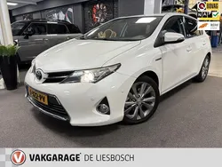 Wit Gebruikt 2013 Toyota Auris Touring Sports Stationwagen | € 12.750 (Iets duurder)