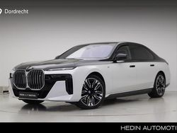 Wit Gebruikt 2025 BMW i7 M Sport Sedan | € 99.895