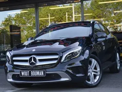 Zwart Gebruikt 2016 Mercedes GLA180 Ambition SUV | € 17.900 (Goede deal)