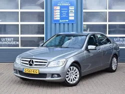 Grijs, metallic lak Gebruikt 2011 Mercedes C200 Elegance Sedan | € 10.900 (Eerlijke prijs)