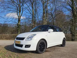 Wit Gebruikt 2008 Suzuki Swift Hatchback | € 2.695 (Duur)