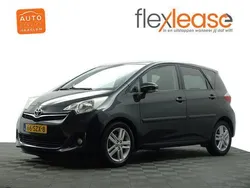 Zwart metallic Gebruikt 2012 Toyota Verso-S MPV | € 7.900 (Eerlijke prijs)