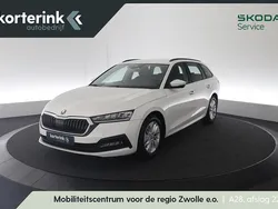 Wit Gebruikt 2023 Skoda Octavia Ambition Stationwagen | € 23.750 (Eerlijke prijs)