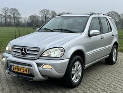 Grijs Gebruikt 2005 Mercedes ML350 Edition SUV | € 4.300