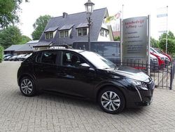 Zwart Gebruikt 2020 Peugeot e-208 Active Hatchback | € 14.500 (Eerlijke prijs)