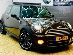 Bruin Gebruikt 2011 Mini Cooper Chili Hatchback | € 6.450 (Eerlijke prijs)