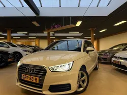 Wit Gebruikt 2016 Audi A1 Sportback Sport Hatchback | € 14.250 (Eerlijke prijs)