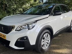 Wit Gebruikt 2017 Peugeot 3008 Active SUV | € 11.450 (Eerlijke prijs)