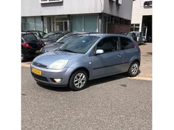 Blauw Gebruikt 2005 Ford Fiesta Futura Hatchback | € 995 (Goede deal)