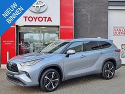 Zilver Gebruikt 2022 Toyota Highlander Premium SUV | € 53.499 (Goede deal)