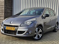 Grijs Gebruikt 2012 Renault Scénic III Bose Edition MPV | € 4.950 (Eerlijke prijs)