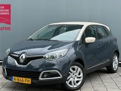 Blauw Gebruikt 2015 Renault Captur Dynamique SUV | € 8.444 (Eerlijke prijs)