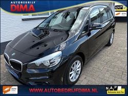 Zwart Gebruikt 2016 BMW 218 Stationwagen | € 15.490 (Iets duurder)