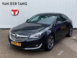 Zwart Gebruikt 2014 Opel Insignia Cosmo Sedan | € 9.995 (Eerlijke prijs)