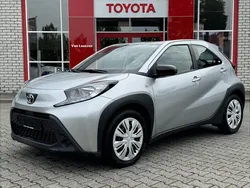 Gebruikt 2023 Toyota Aygo Play Hatchback | € 16.499 (Goede deal)
