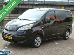 Zwart, metallic lak Gebruikt 2020 Nissan e-NV200 Van | € 29.950