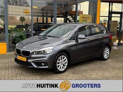 Grijs Gebruikt 2017 BMW 220 Executive MPV | € 16.950 (Goede deal)
