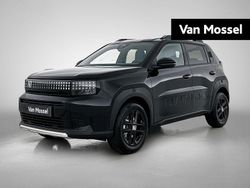 Zwart Nieuw 2025 Fiat Grande Panda Icon SUV | € 29.290 (Iets duurder)