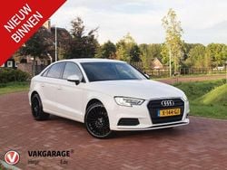 Wit Gebruikt 2019 Audi A3 Proline Sedan | € 15.995 (Super prijs)