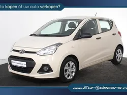 Wit Gebruikt 2014 Hyundai i10 Hatchback | € 5.900 (Eerlijke prijs)
