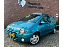 Blauw Gebruikt 2003 Renault Twingo Hatchback | € 2.450 (Duur)
