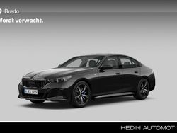 Zwart Gebruikt 2024 BMW 520 M Sport Sedan | € 63.880