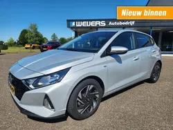 Grijs Gebruikt 2022 Hyundai i20 Comfort Hatchback | € 15.900 (Eerlijke prijs)