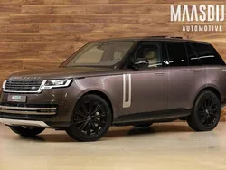 Grijs, metallic lak Gebruikt 2022 Land Rover Range Rover HSE SUV | € 123.740 (Iets duurder)