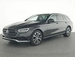 Donker grafietgrijs metallic Gebruikt 2023 Mercedes 300 Stationwagen | € 45.945