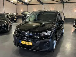 Zwart Nieuw 2024 Opel Combo S MPV | € 21.750 (Iets duurder)
