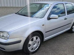 Grijs Gebruikt 2000 VW Golf IV Trendline Hatchback | € 850 (Eerlijke prijs)