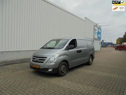 Zilver Gebruikt 2016 Hyundai H 300 Dynamiq Van | € 6.250 (Goede deal)