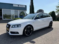 Wit Gebruikt 2012 Audi A3 Sportback Ambition Hatchback | € 8.995 (Iets duurder)
